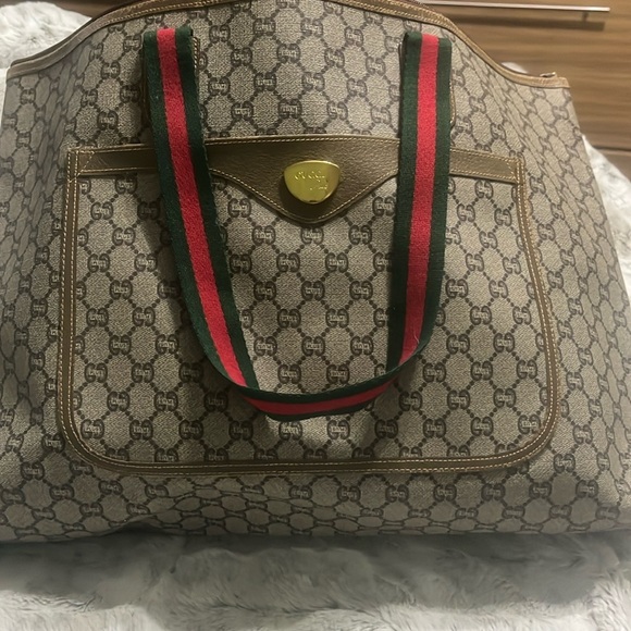 Gucci Plus-Cream Tote Bag with Monogram Pattern and Signature Colors - Picture 1 of 11